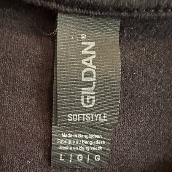 I'M A SIMPLE MAN Graphic Tee - Picture 3 of 6